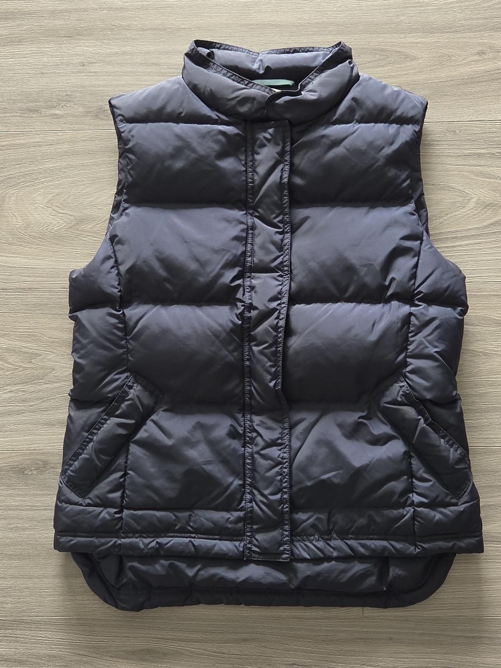 J Crew Down Puffer Vest Womens Size Small Waterfowl Zip Snaps Navy Blue EUC